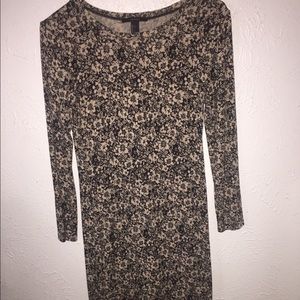 Floral midi length dress ✨